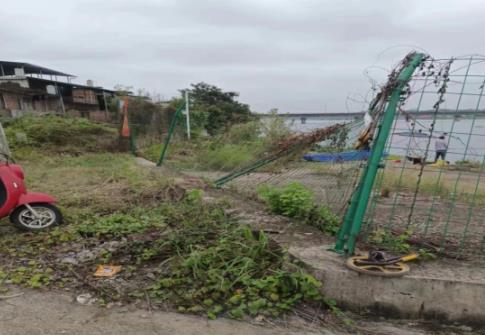 “利劍”行動(dòng)//全力整治，切實(shí)保障飲用水源環(huán)境安全