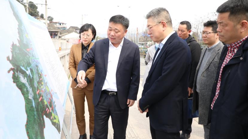 省生態(tài)環(huán)境廳廳長(cháng)郎文榮赴溫州調研生態(tài)環(huán)境保護工作