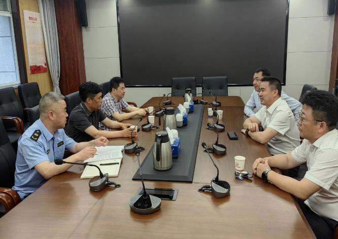 婁底市生態(tài)環(huán)境局一把手帶頭“走解優(yōu)” 助推政務(wù)服務(wù)質(zhì)量再提升 婁底市生態(tài)環(huán)境局一把手帶頭“走解優(yōu)” 助推政務(wù)服務(wù)質(zhì)量再提升