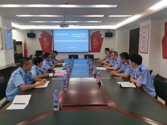 為高速公路上突發(fā)環(huán)境事件快速處置贏(yíng)得時(shí)間——撫州市生態(tài)環(huán)境局與省高速公安攜手應對突發(fā)環(huán)境事件