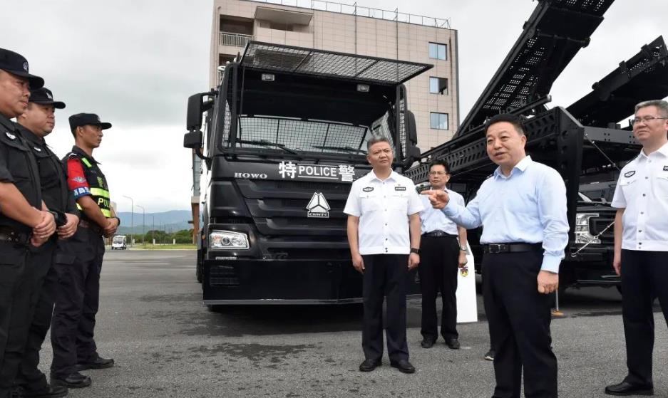 全力構筑嚴密可靠的亞運安?！白o城河”